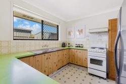 Unit 1/23 Wyuna Rd, Tweed Heads West NSW 2485, Australia