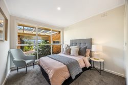 7 St Marks Cl, Dingley Village VIC 3172, Australia