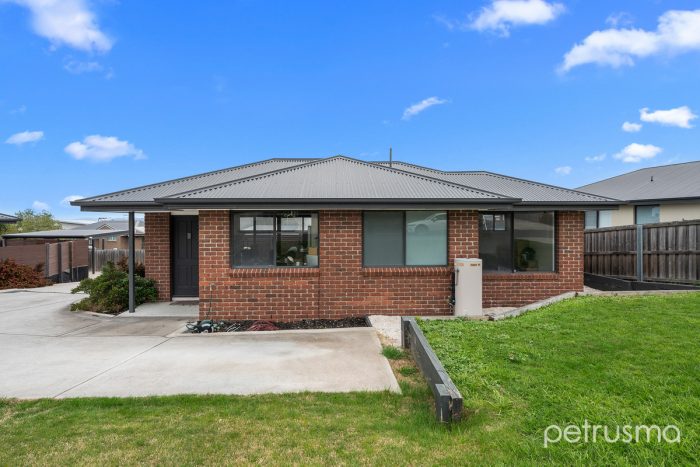 Unit 1/21 Vasili Ct, Oakdowns TAS 7019, Australia