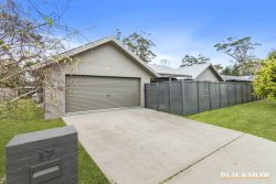 17 Woolabar Dr, Broulee NSW 2537, Australia