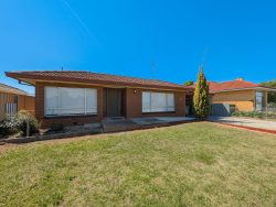 88 Wyndham St, Kerang VIC 3579, Australia