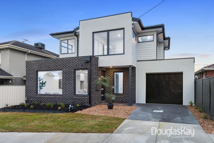 76 Ardoyne St, Sunshine VIC 3020, Australia