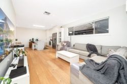 28 Cambridge St, Umina Beach NSW 2257, Australia