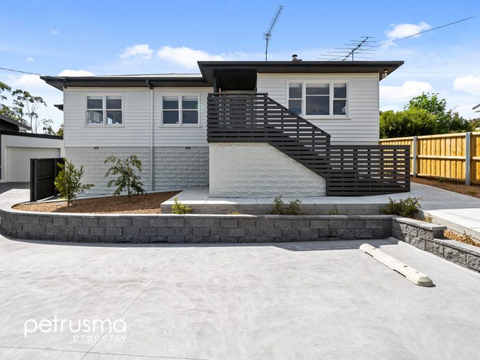 Unit 2/74 Clinton Rd, Geilston Bay TAS 7015, Australia