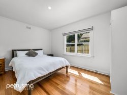 Unit 2/74 Clinton Rd, Geilston Bay TAS 7015, Australia