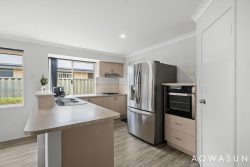 27 Impressions Way, Singleton WA 6175, Australia