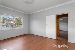 112 Devonshire Rd, Sunshine VIC 3020, Australia