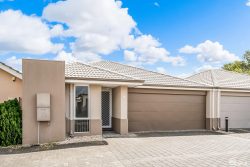 Unit 9/13 Durling Pl, Kelmscott WA 6111, Australia