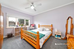 11 Exeter St, Hadfield VIC 3046, Australia