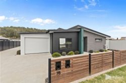 Unit 1/78 Forth Rd, Turners Beach TAS 7315, Australia