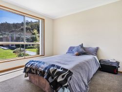 3 Fritton Dr, Dover TAS 7117, Australia