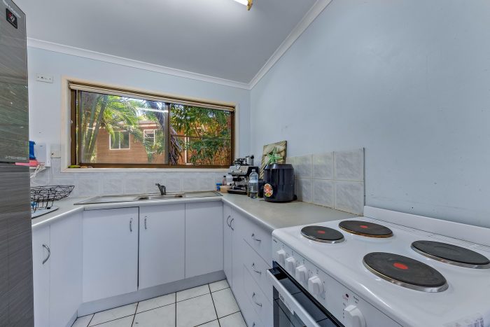 23 Grace Ave, Cannonvale QLD 4802, Australia