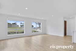 30 Home Ave, Blackmans Bay TAS 7052, Australia