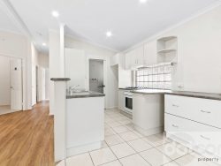 206/51 Kamilaroo Ave, Lakeside Leisure Village, Lake Munmorah NSW 2259, Australia