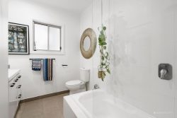 Unit 4/317 Liberty Parade, Heidelberg West VIC 3081, Australia