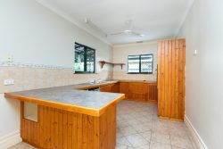 5 Macnee Ct, Cable Beach WA 6726, Australia