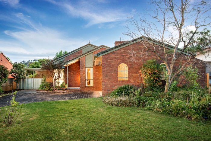 7 McEwen Cres, West Wodonga VIC 3690, Australia