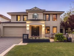 2 Casa Pl, Inglewood WA 6052, Australia