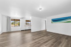 29 Rodrigues Cres, Ledge Point WA 6043, Australia