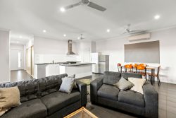 18 Songlark Loop, Djugun WA 6725, Australia