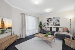 10A Henning Cres, Manning WA 6152, Australia