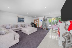 143 Acton Dr, Acton Park TAS 7170, Australia