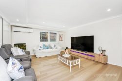 5 Walch Ave, Bateau Bay NSW 2261, Australia