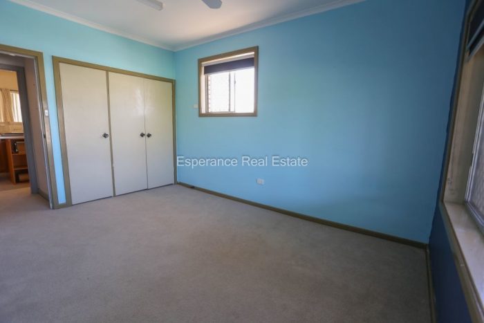 10 Birch St, Esperance WA 6450, Australia