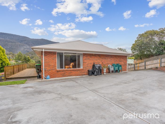 13 Boyd Ct, Claremont TAS 7011, Australia