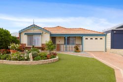 22 Riverina Dr, Ellenbrook WA 6069, Australia