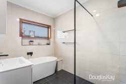 Unit 1/2 Cooper St, Sunshine VIC 3020, Australia