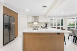 1 Denbigh Ct, Castle Hill NSW 2154, Australia