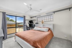 Unit 3/32 Doeberl Pl, Karabar NSW 2620, Australia