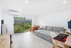 19 Chapel St, Roselands NSW 2196, Australia