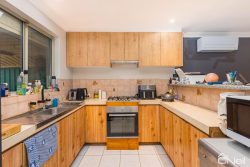 20 Duri St, Armadale WA 6112, Australia