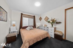 Unit 2/32 Erebus St, Warrane TAS 7018, Australia