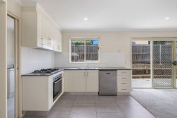 Unit 4/51 Erin St, Queanbeyan NSW 2620, Australia