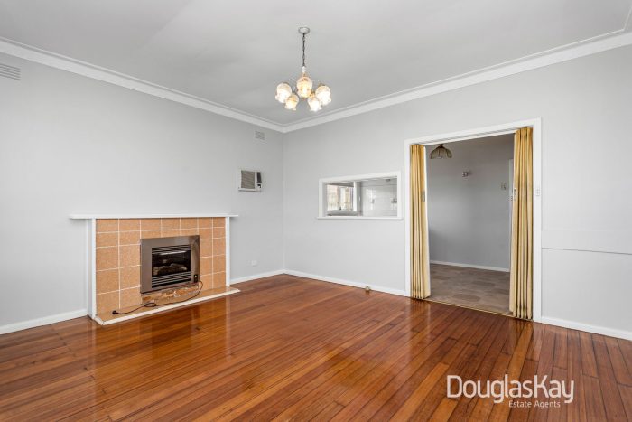 11 Frank St, Sunshine West VIC 3020, Australia