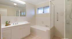 Unit 39/76-88 Freeth St W, Heritage Village West, Ormiston QLD 4160, Australia