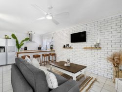 Unit 2/54 Hastings Rd, Bogangar NSW 2488, Australia