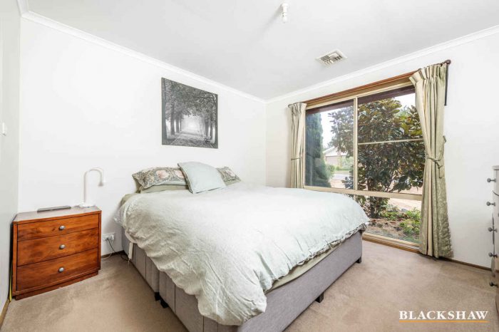 10 Hingston Cl, Bonython ACT 2905, Australia