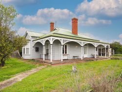 47 Kerr St, Mortlake VIC 3272, Australia