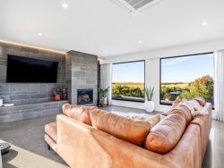 37 Heazlewood Rd, Warrnambool VIC 3280, Australia