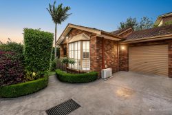 Unit 5/2 Malcolm Cres, Doncaster VIC 3108, Australia