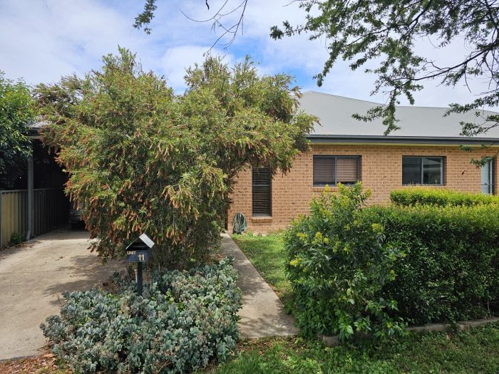 Unit 1/11 Nandowra St, Aberdeen NSW 2336, Australia