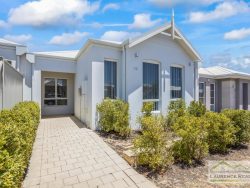 58 Bowline Ave, Alkimos WA 6038, Australia