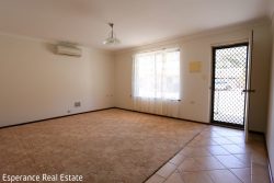 Unit 25/5 Randell St, Esperance WA 6450, Australia