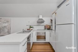 51B Robertson St, Kensington VIC 3031, Australia