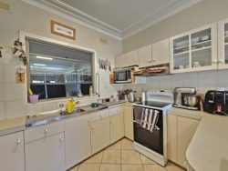 20 Scott St, Muswellbrook NSW 2333, Australia