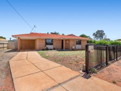 46 Sewell Dr, South Kalgoorlie WA 6430, Australia